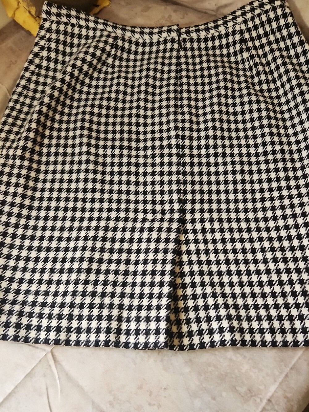 Lauren Ralph Lauren Black and White Houndstooth Mini Skirt - Picture 5 of 8